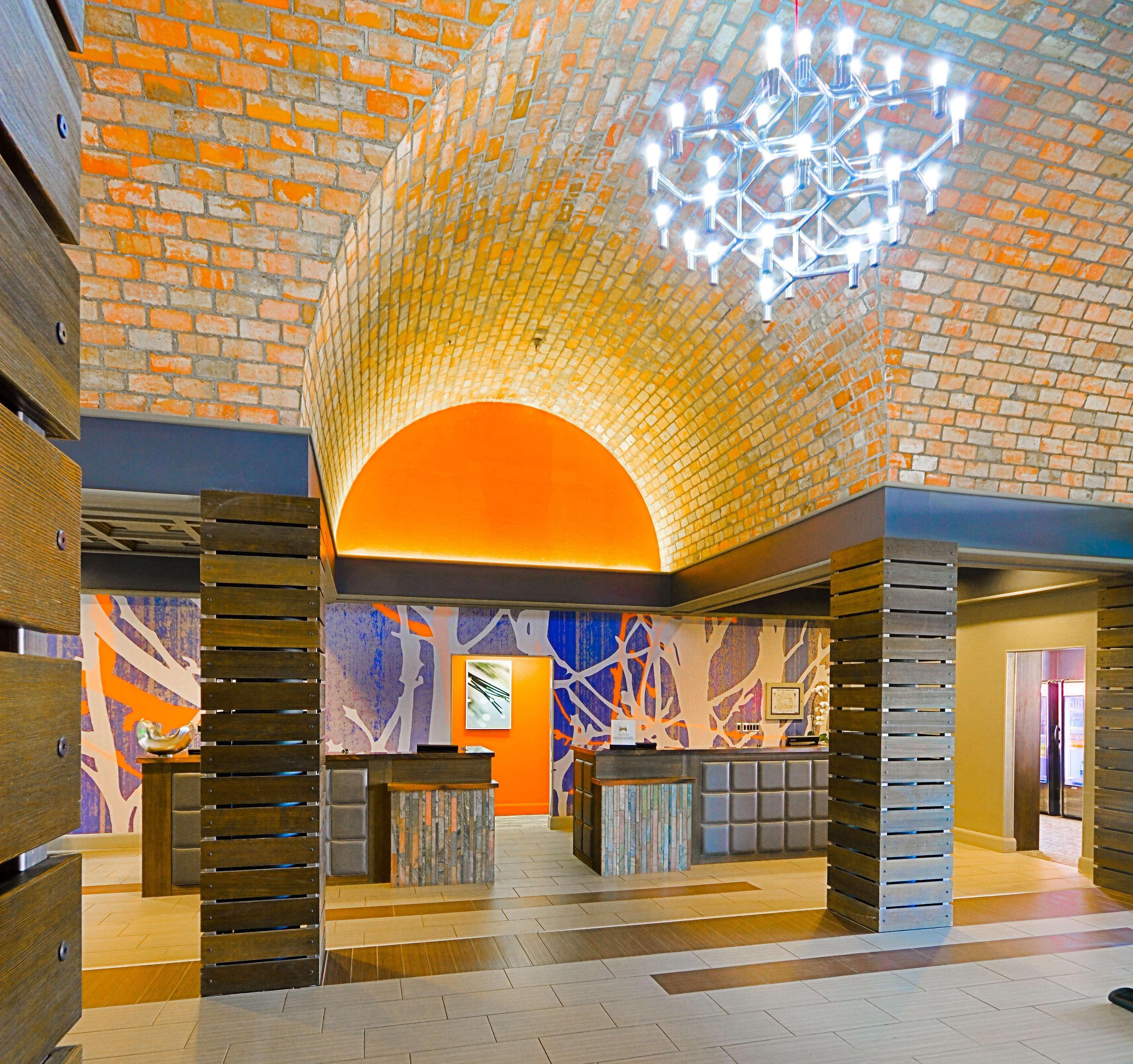 Embassy Suites By Hilton Denver Central Park Buitenkant foto