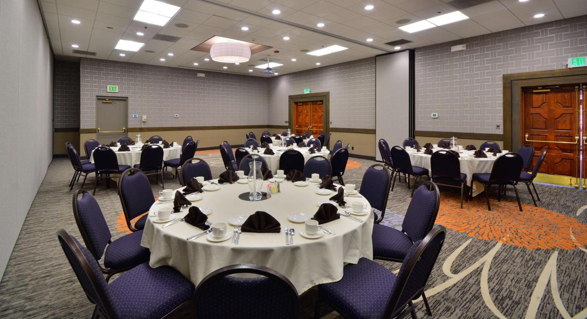 Embassy Suites By Hilton Denver Central Park Buitenkant foto