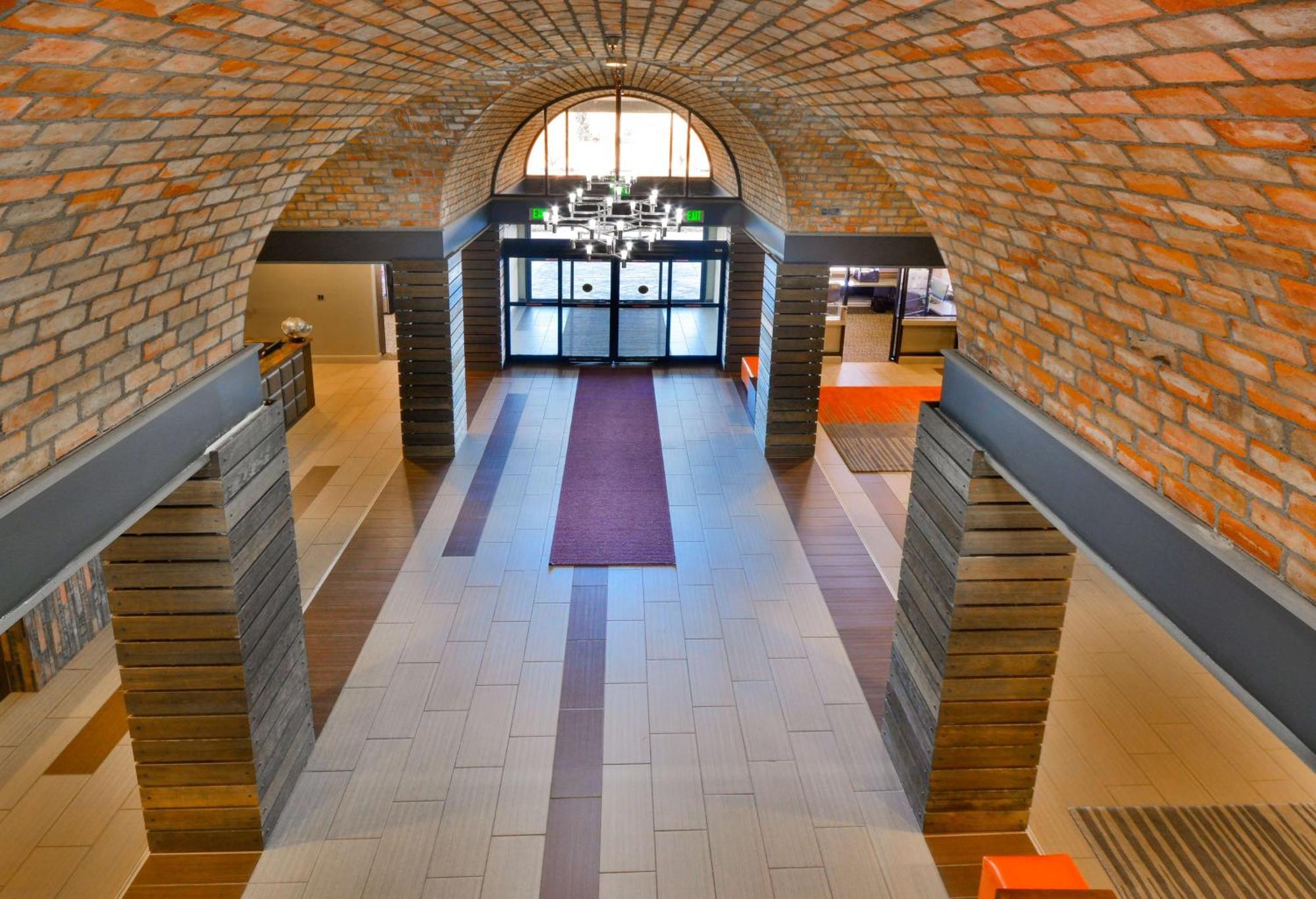 Embassy Suites By Hilton Denver Central Park Buitenkant foto