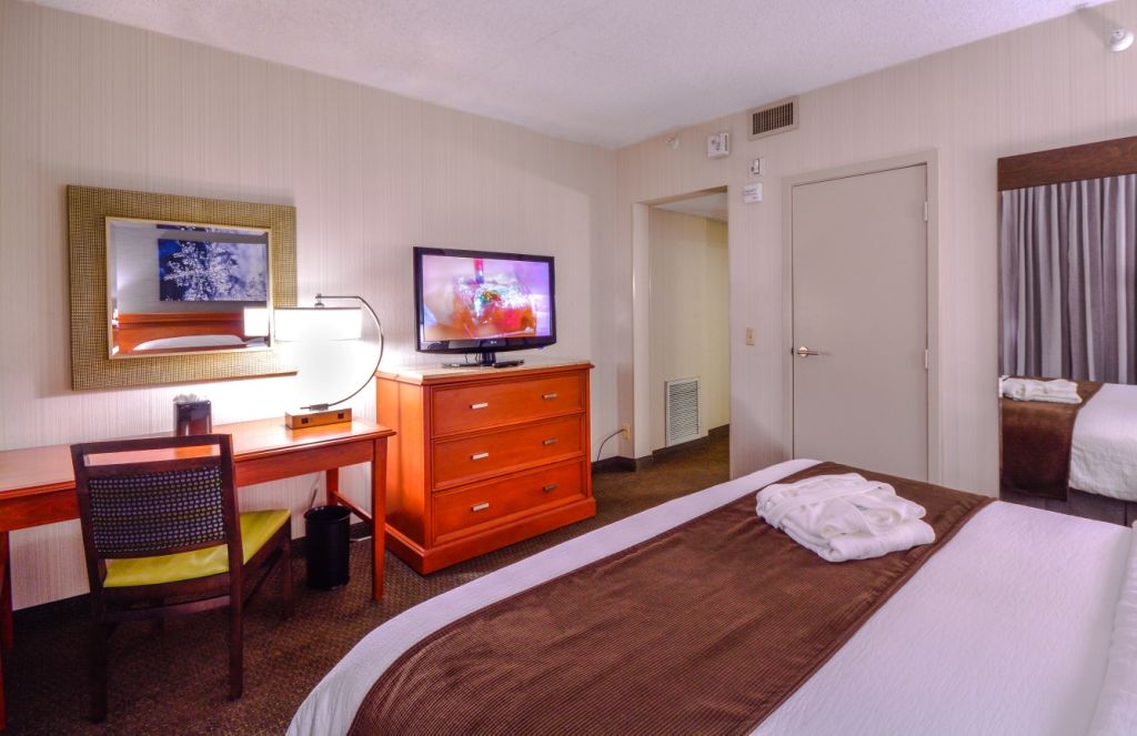 Embassy Suites By Hilton Denver Central Park Kamer foto