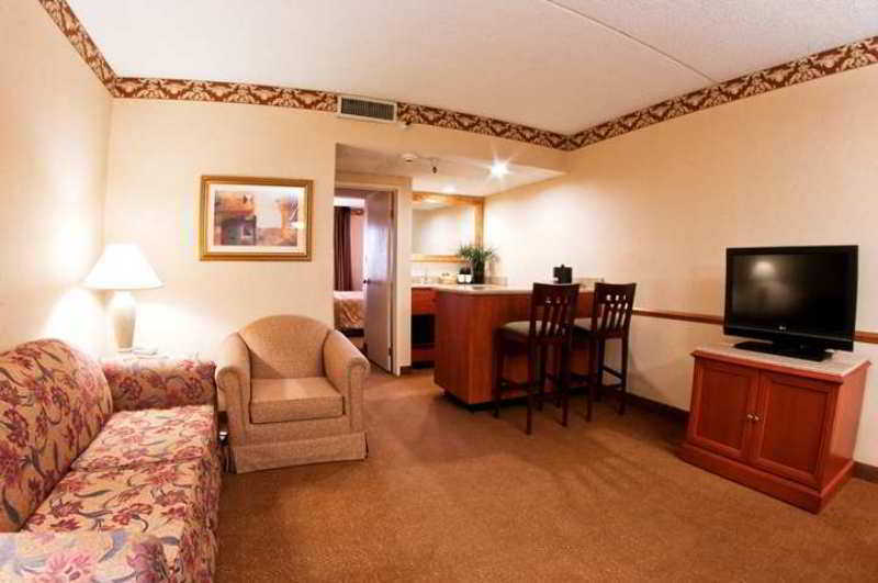 Embassy Suites By Hilton Denver Central Park Buitenkant foto